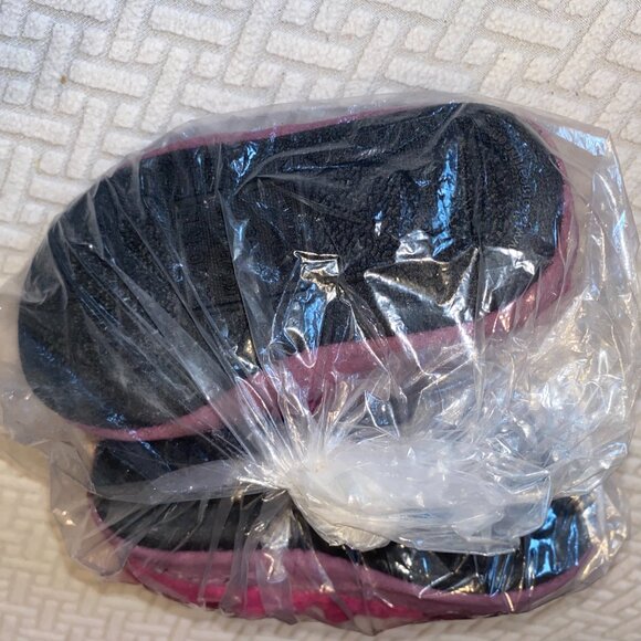 Acorn Kids moccasin slippers Toddlers size 8-9 - Picture 4 of 5